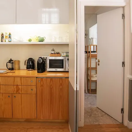 Bed & Breakfast Casa Amora Studio Apartments 4*