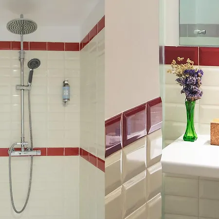 Bed & Breakfast Casa Amora Studio Apartments 4*