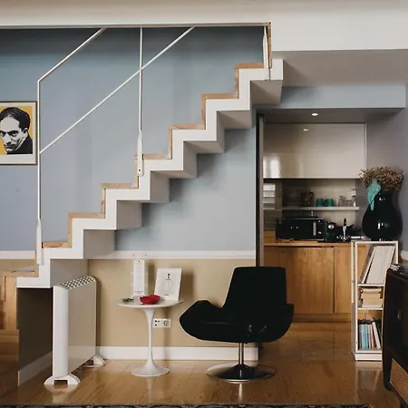 Casa Amora Studio Apartments Lisbon