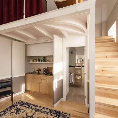Casa Amora Studio Apartments 4*