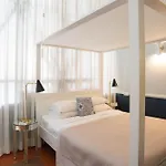 Casa Amora Studio Apartments Bed & Breakfast 4*