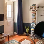 Casa Amora Studio Apartments Bed & Breakfast