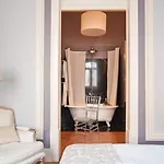 Bed & Breakfast Casa Amora Studio Apartments 4*