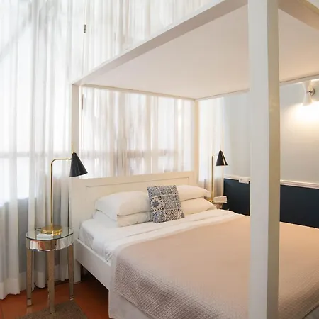 Casa Amora Alojamento de Acomodação e Pequeno-almoço 4*