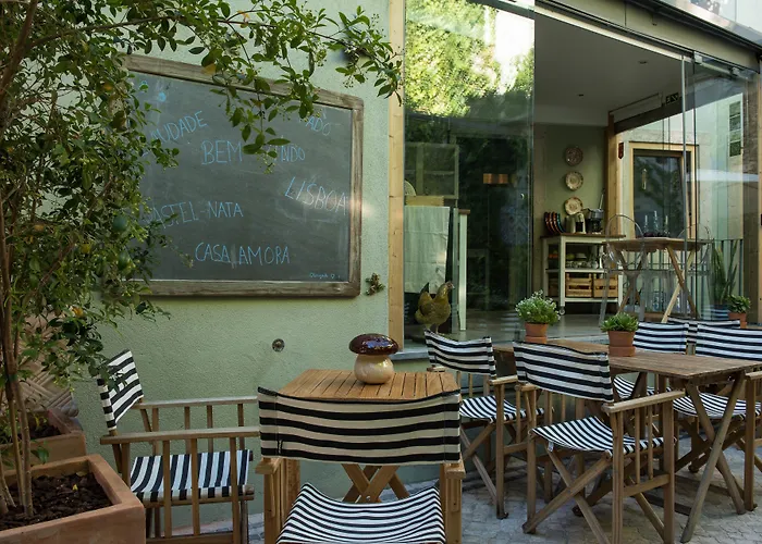 Casa Amora Studio Apartments Lisbon